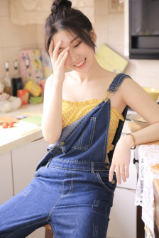 月夜直播在线看片WWW